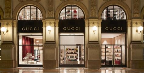 the mall negozio gucci|gucci mall outlets.